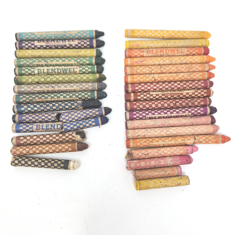 Vintage Blendwel Drawing Crayons Lot Checkered Wrappers Made in USA Art Supplies
